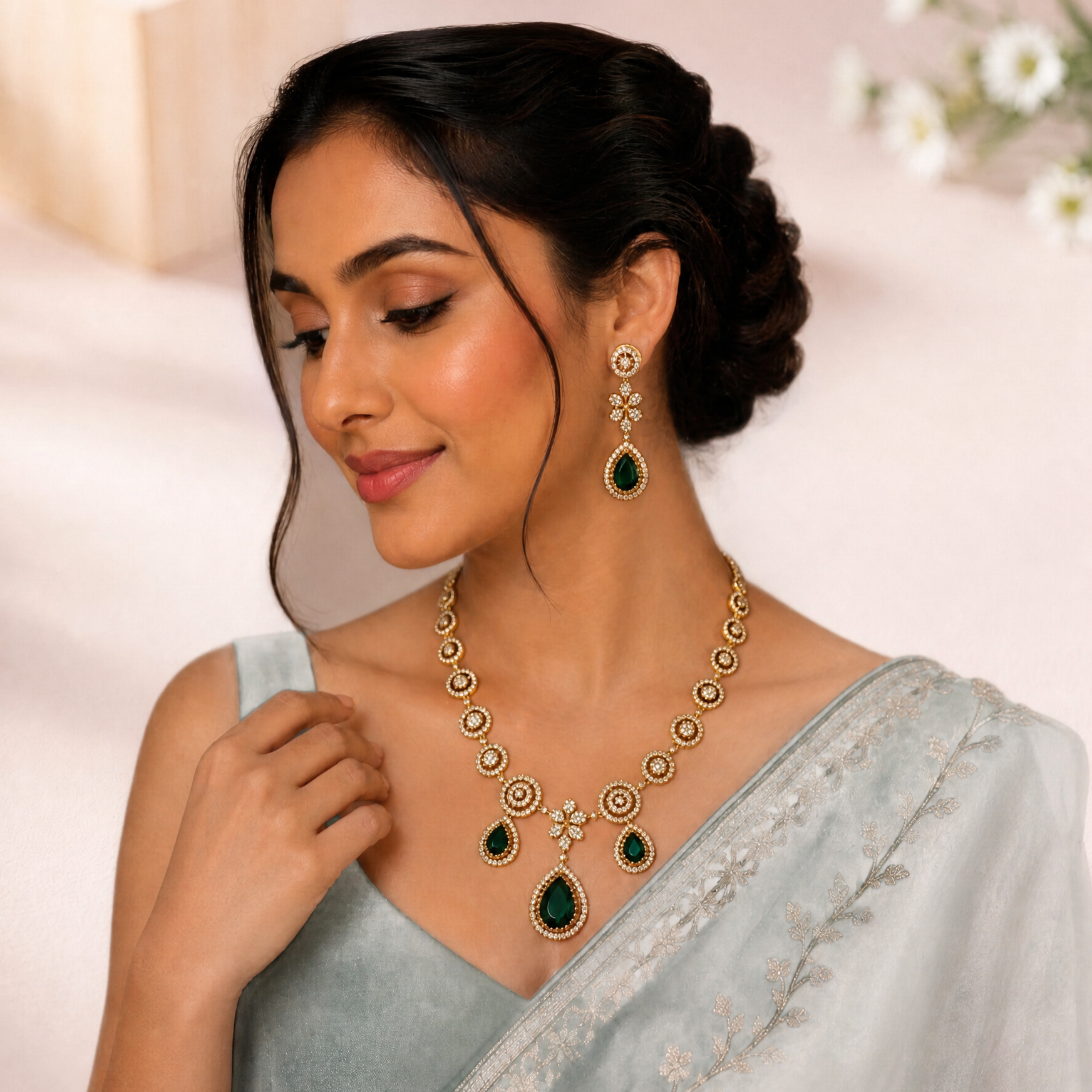 Green Teardrop Stone Gold Tone Necklace Set with Earrings