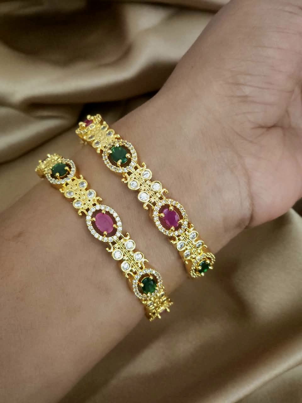 Pink Green Stone Oval Bangle Set