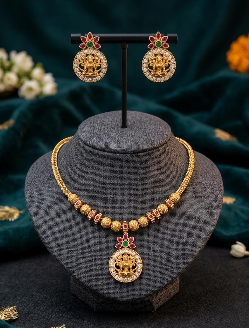 Ruby Green Stone Pendant Necklace Set