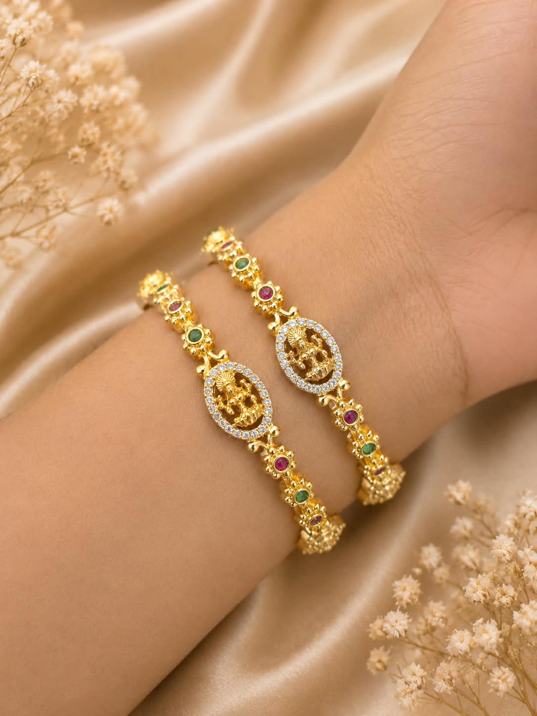 Oval Motif Multicolour Bangle Set