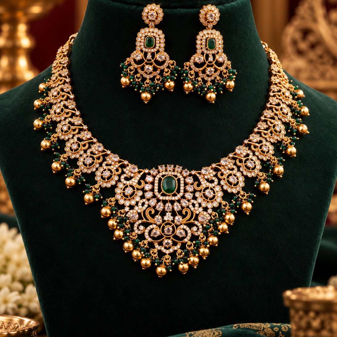 Gold Finish Emerald Antique Choker Necklace Set